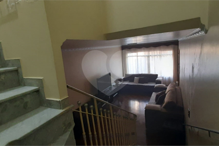 Sobrado à venda com 3 quartos, sendo 1 suíte, em Tremembé, São Paulo, SP