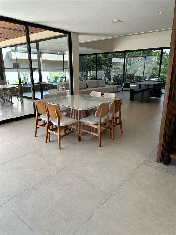 Casa à venda com 5 suítes no condomínio Porto de Atibaia, Atibaia - SP