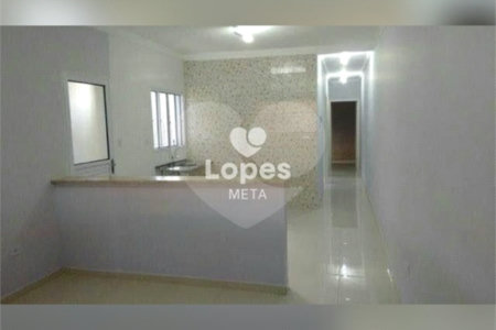Casa à venda com 3 quartos, sendo 1 suíte, em Jardim Oriente, São José dos Campos, SP