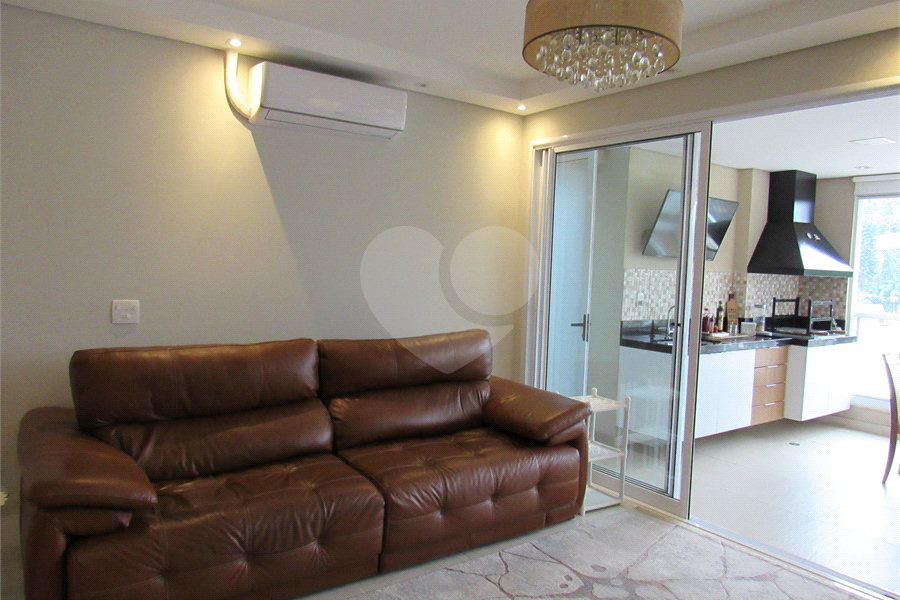 Apartamento à venda com 4 quartos, sendo 3 suítes,  em Tremembé, São Paulo, SP