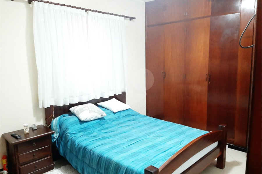 Sobrado à venda com 3 quartos, sendo 1 suíte, em Jardim Peri, São Paulo, SP