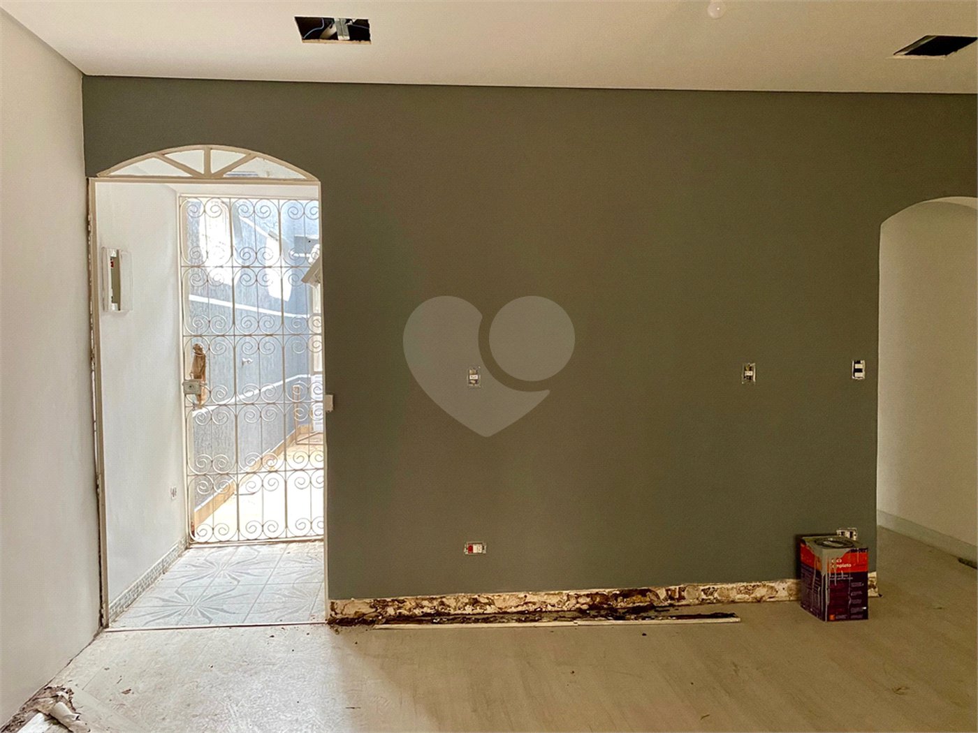 Casa à venda com 3 quartos, sendo 2 suítes, em Vila Progredior, São Paulo, SP
