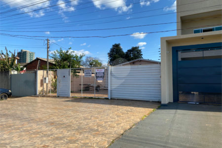 Casa à venda ou para alugar com 10 quartos no Centro, Ponta Porã, MS