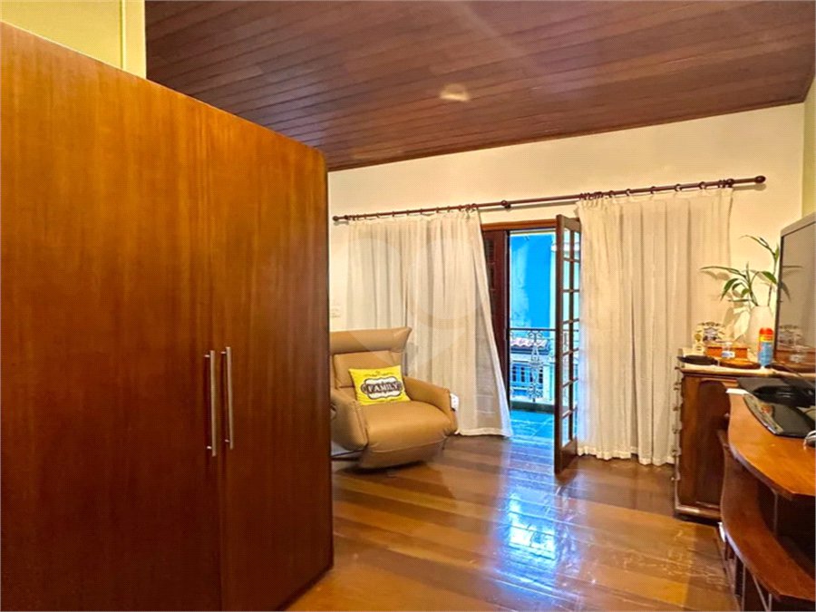 Casa de Vila à venda com 4 quartos, sendo 2 suítes,  em Botafogo, Rio de Janeiro, RJ
