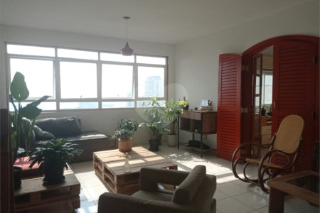 Apartamento à venda com 2 quartos, sendo 1 suíte, em Perdizes, São Paulo, SP