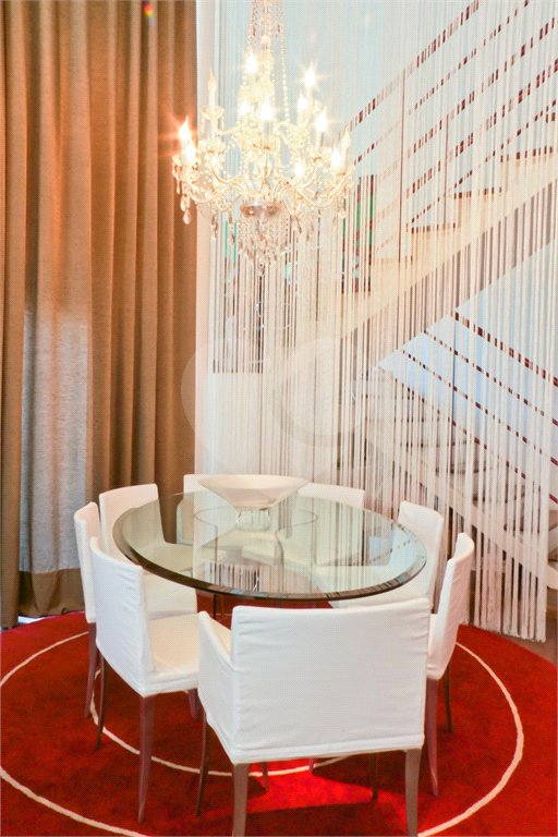 Apartamento à venda com 3 suítes em Jardim Fonte do Morumbi, São Paulo, SP