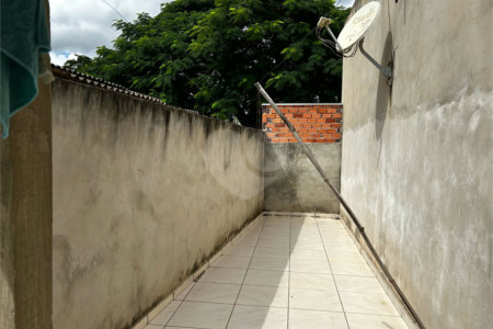 Sobrado à venda com 3 quartos, sendo 2 suítes, em Vila Mazzei, Itapetininga, SP