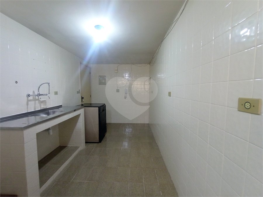 Apartamento à venda com 2 quartos, sendo 1 suíte, em Estácio, Rio de Janeiro, RJ