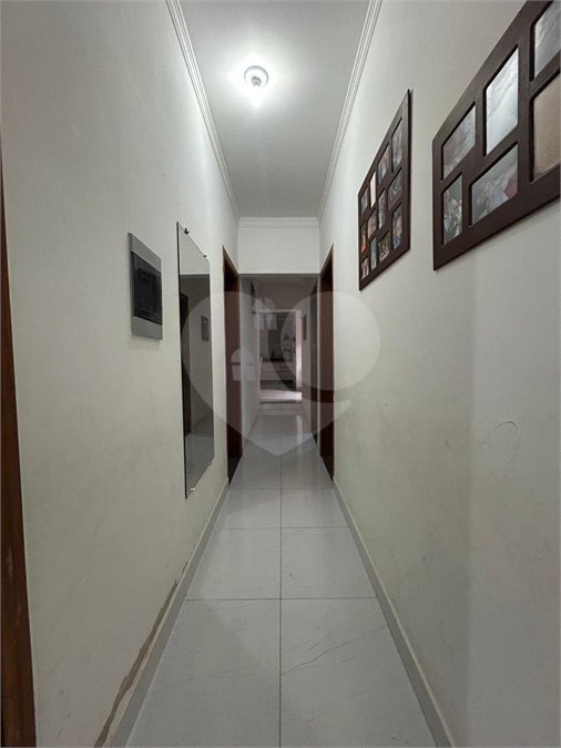 Sobrado à venda com 3 quartos, sendo 1 suíte,  em Jardim Regina, Indaiatuba, SP
