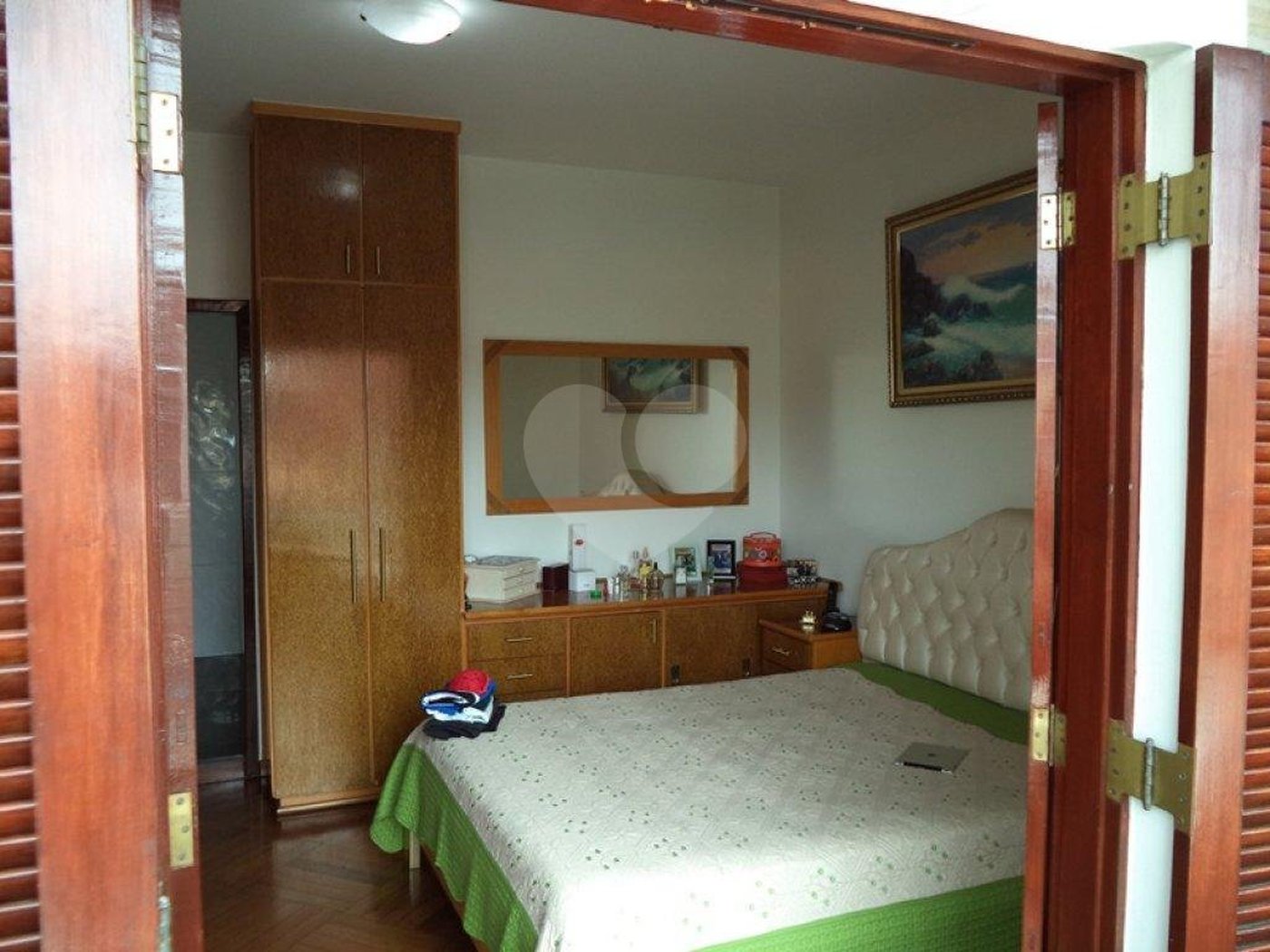 Sobrado à venda com 4 quartos, sendo 1 suíte,  em Parque Edu Chaves, São Paulo, SP