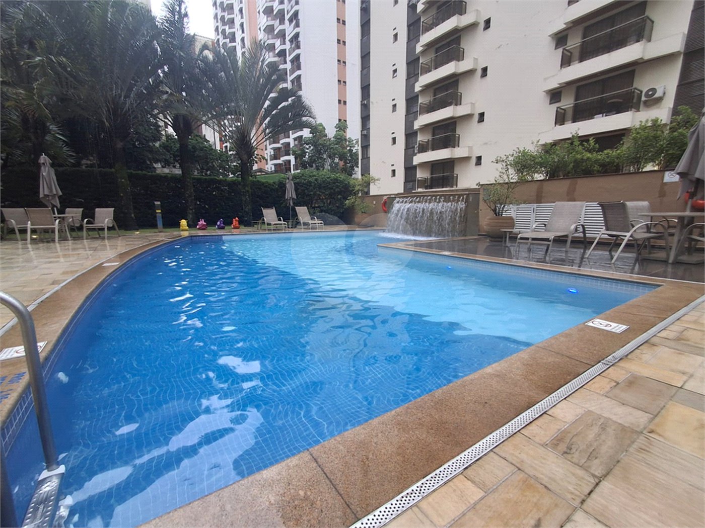 Apartamento à venda ou para alugar com 1 quarto em Cerqueira César, São Paulo, SP