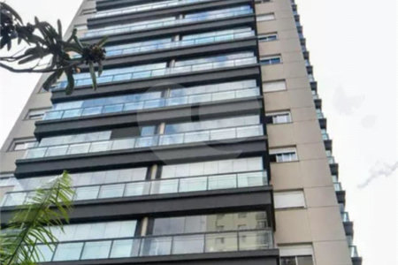 Apartamento à venda com 2 quartos, sendo 1 suíte,  em Chácara Santo Antônio, São Paulo, SP