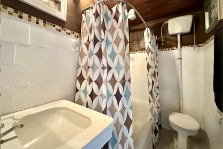 Casa à venda com 7 quartos, sendo 1 suíte, em Cosme Velho, Rio de Janeiro, RJ