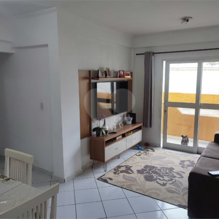 Apartamento à venda com 2 quartos, sendo 1 suíte, em Parque São Luís, Taubaté, SP