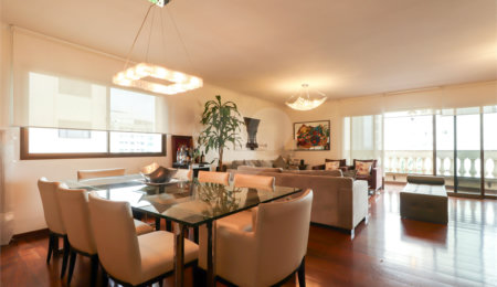 Apartamento à venda com 4 quartos, sendo 3 suítes,  em Campo Belo, São Paulo, SP
