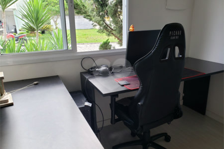 Casa à venda com 3 suítes no condomínio Residencial Veredas, Mogi das Cruzes - SP