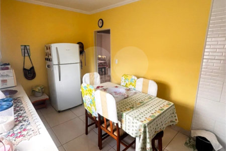 Casa à venda com 3 quartos, sendo 1 suíte, em Bosque dos Eucaliptos, São José dos Campos, SP