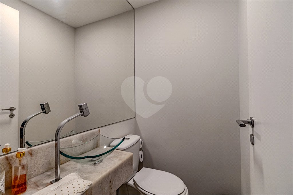 Apartamento à venda com 3 suítes em Alto da Lapa, São Paulo, SP