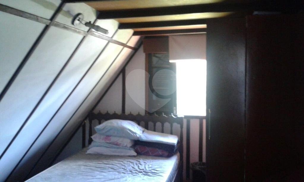 Sobrado à venda com 5 quartos em Jardim Mairiporã, Mairiporã, SP