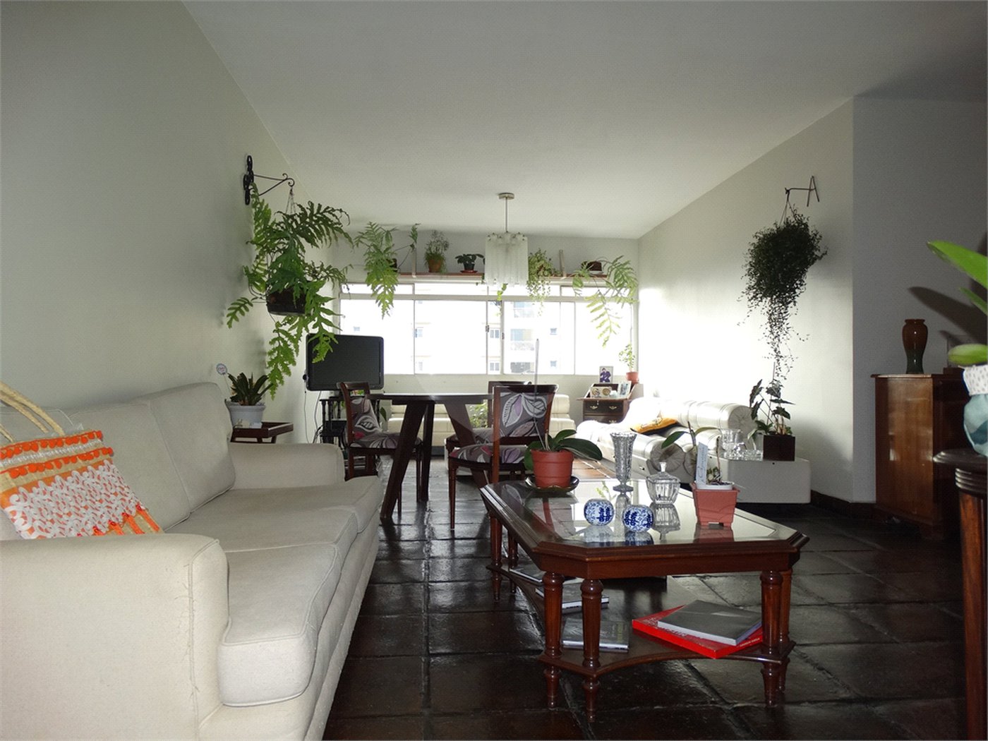 Apartamento à venda com 3 quartos, sendo 1 suíte, em Pinheiros, São Paulo, SP