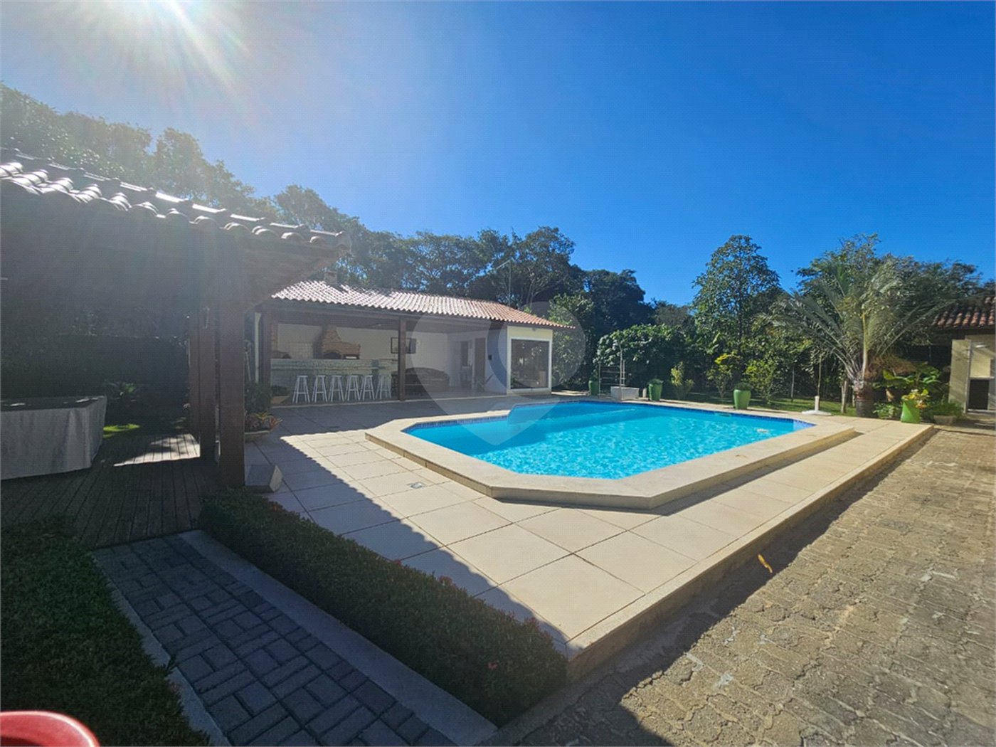 Casa em condomínio à venda com 4 quartos, sendo 1 suíte, em Caravelas, Armação dos Búzios, RJ