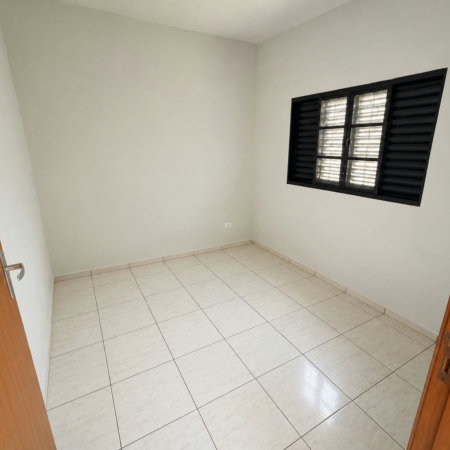 Casa à venda com 3 quartos, sendo 1 suíte,  em Santa Luzia, Três Lagoas, MS
