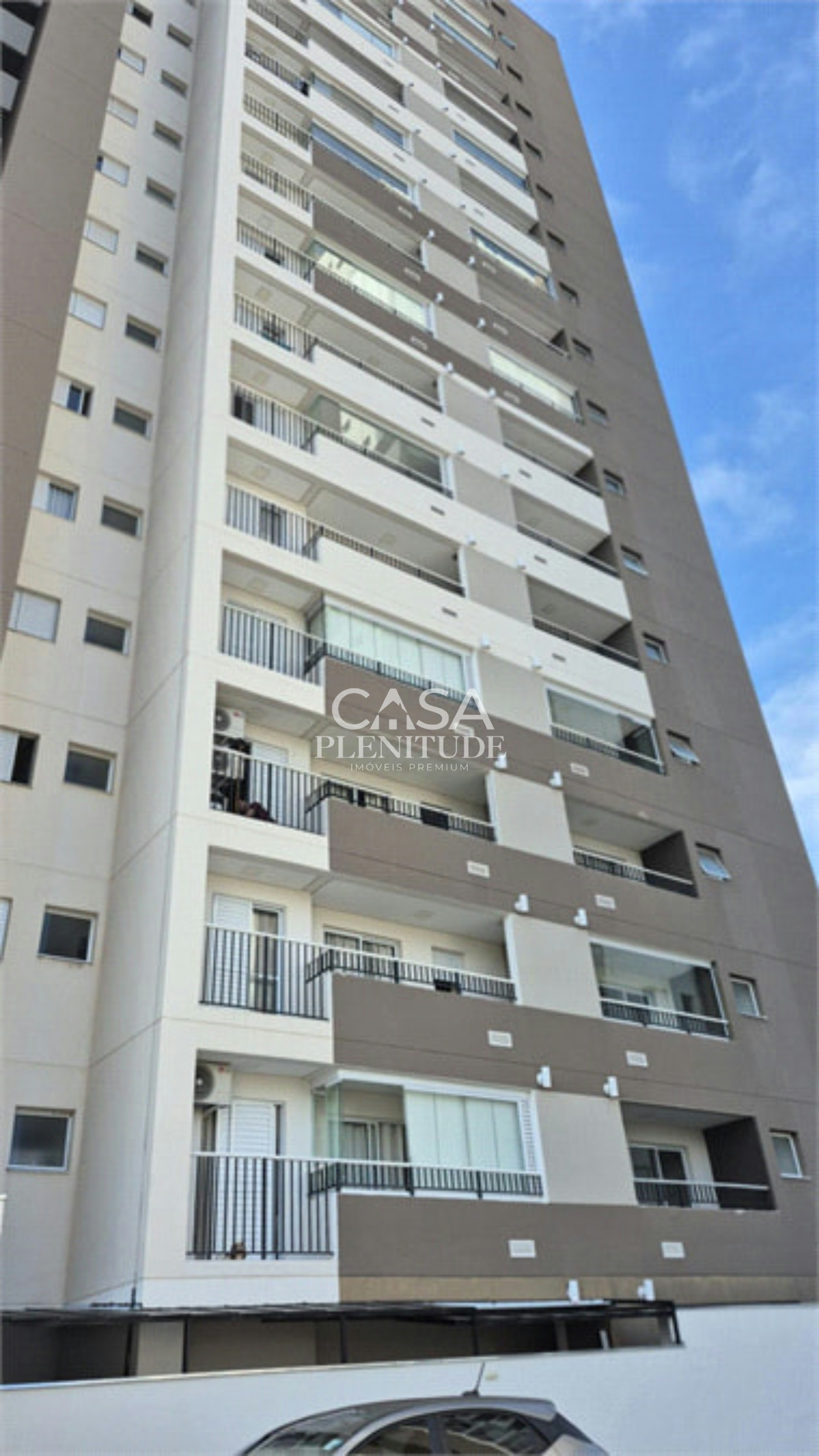 Apartamento à venda ou para alugar com 2 quartos, sendo 1 suíte,  em Jardim São Carlos, Sorocaba, SP