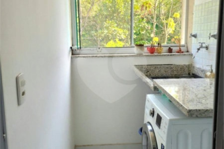 Casa à venda com 3 quartos, sendo 1 suíte, no condomínio Terrara, São Paulo - SP