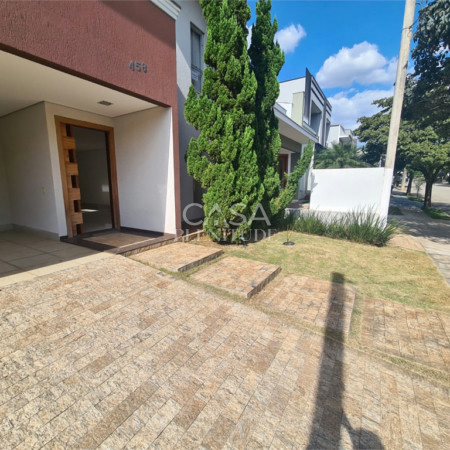 Casa em condomínio à venda com 3 suítes, em Iporanga, Sorocaba, SP