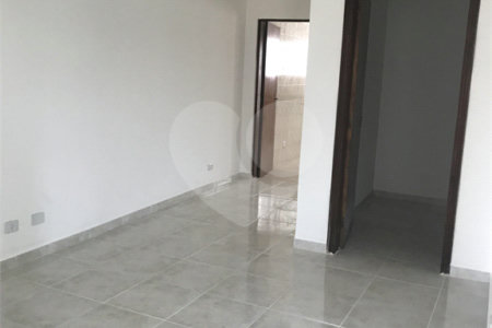 Casa com salão para Venda no Jardim Umarizal.
