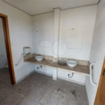 Casa Comercial com 4 salões à venda - Centro | Atibaia