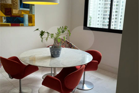 Apartamento à venda com 4 suítes em Jardim Marajoara, São Paulo, SP