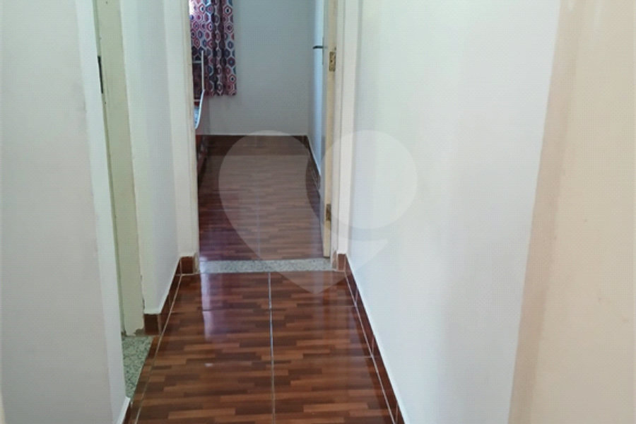 Casa à venda com 2 quartos no condomínio Residencial Armênia, Ferraz de Vasconcelos - SP