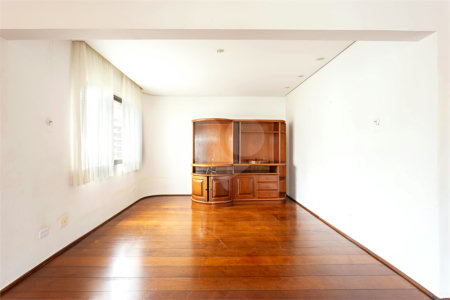 Apartamento à venda com 4 suítes em Campo Belo, São Paulo, SP