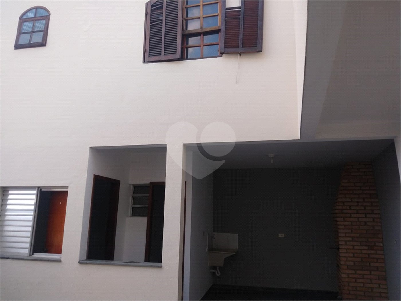 Sobrado à venda com 3 quartos, sendo 1 suíte, em Tremembé, São Paulo, SP