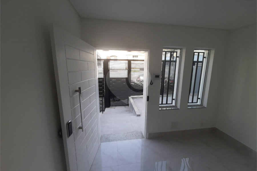 Sobrado à venda com 4 quartos, sendo 3 suítes, em Jardim São Paulo(zona Norte), São Paulo, SP