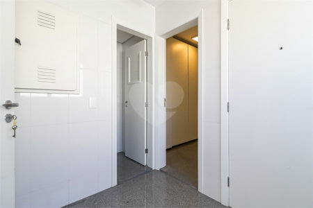 Apartamento à venda com 3 suítes em Cidade Monções, São Paulo, SP