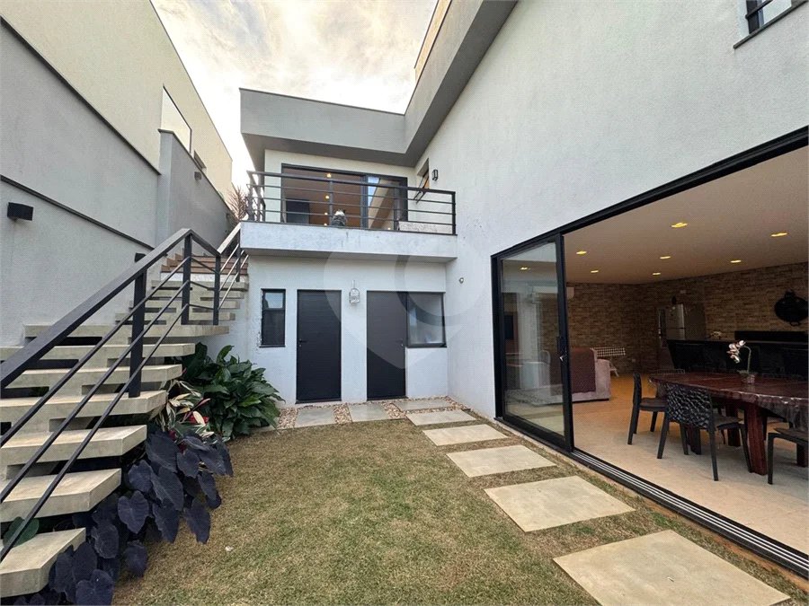 Casa à venda com 3 quartos, sendo 1 suíte,  no condomínio Parque Residencial Damha 2, Piracicaba - SP