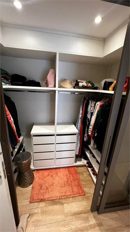 Apartamento à venda com 3 suítes em Vila Gertrudes, São Paulo, SP
