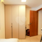 Casa à venda com 3 quartos, sendo 1 suíte, no condomínio Smile View, São Paulo - SP