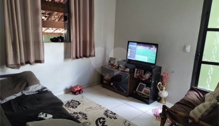 Casa à venda com 2 quartos em Jardim Mariana, Ibaté, SP
