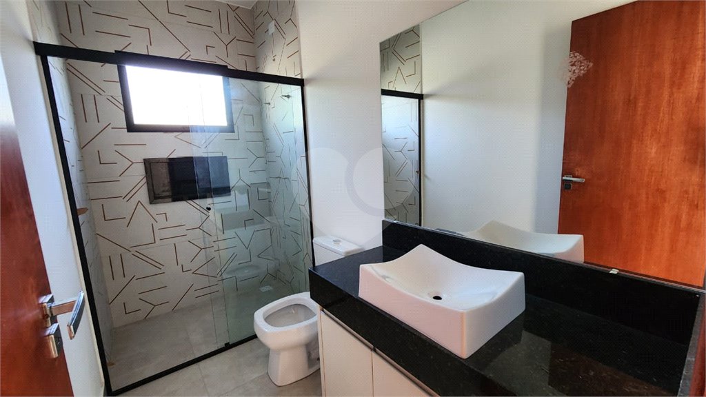 Casa para alugar com 3 quartos, sendo 1 suíte, no condomínio Chácaras Brasil, Atibaia - SP