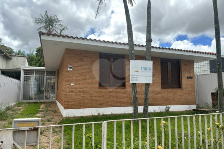 Casa térrea no Centro para venda ou locação