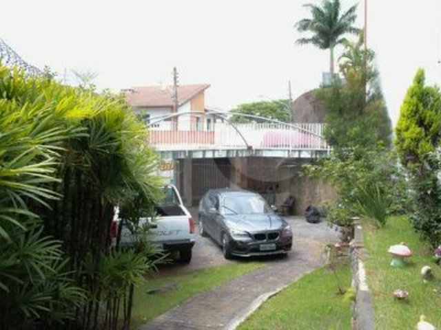 Casa à venda com 4 suítes em Tremembé, São Paulo, SP