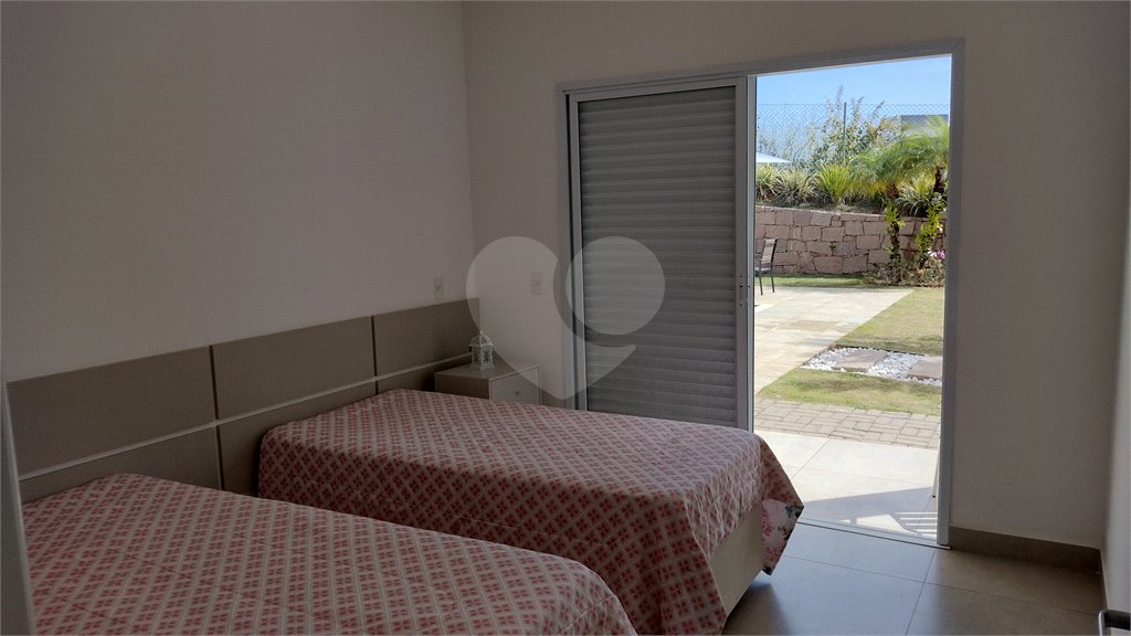 Casa à venda com 4 suítes no condomínio Horizonte Azul II, Itupeva - SP