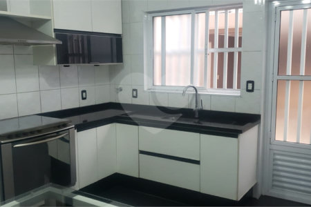Sobrado à venda com 3 quartos, sendo 1 suíte, em Vila Medeiros, São Paulo, SP