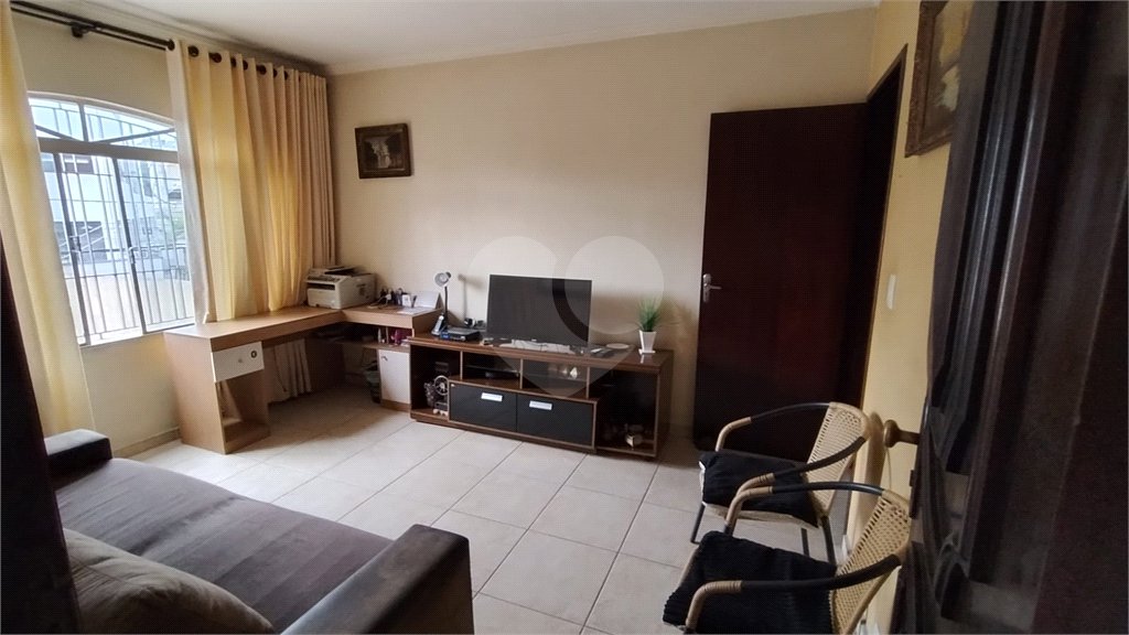 Sobrado à venda com 3 quartos, sendo 1 suíte, em Tremembé, São Paulo, SP