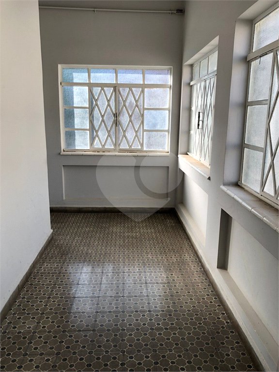 Casa à venda com 10 quartos em Santana, São Paulo, SP
