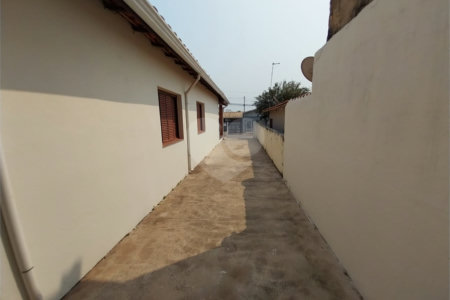 Casa à venda com 3 quartos em Vila Bossi, Louveira, SP