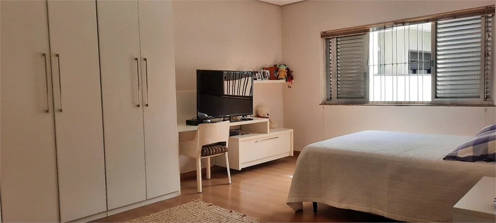 Casa à venda ou para alugar com 3 suítes em Alto da Lapa, São Paulo, SP